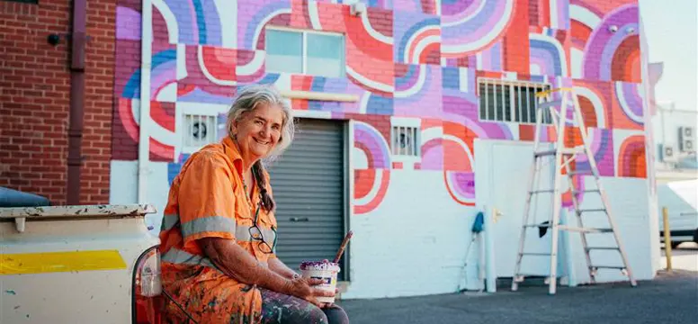 Web story Leanne Bray
