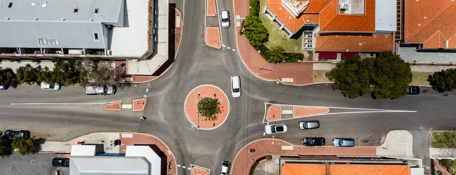 Aerial-view-Shenton-Park-street.jpg