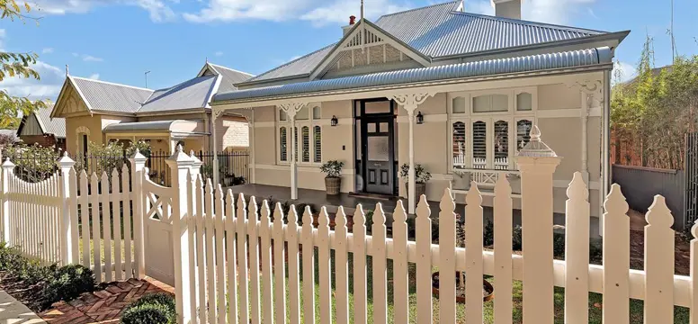 12 Rawson Street heritage 1