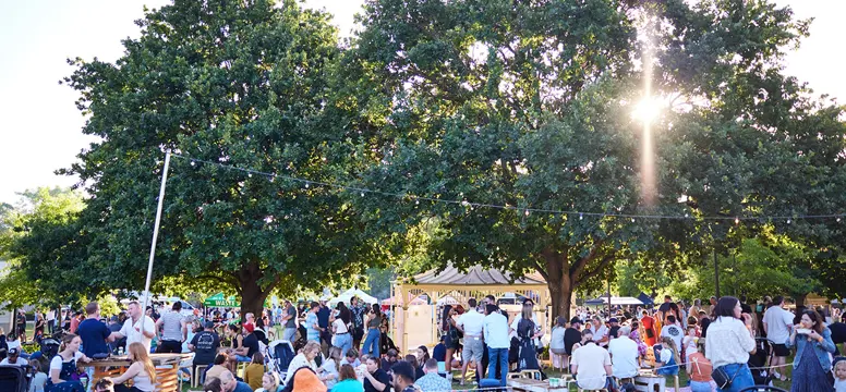Sub Night Market