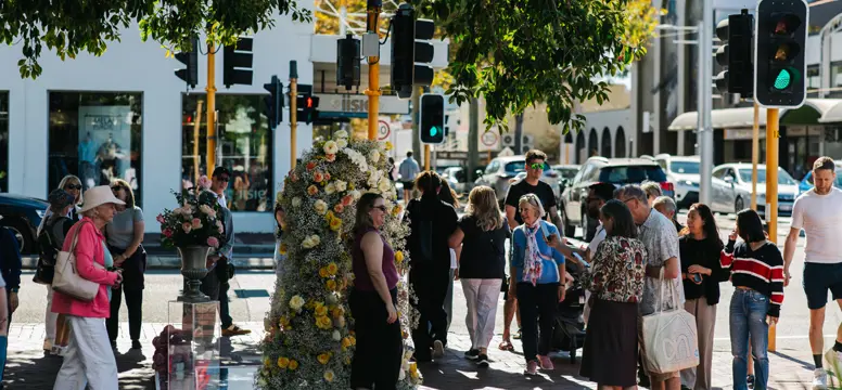 Subi Blooms (1)