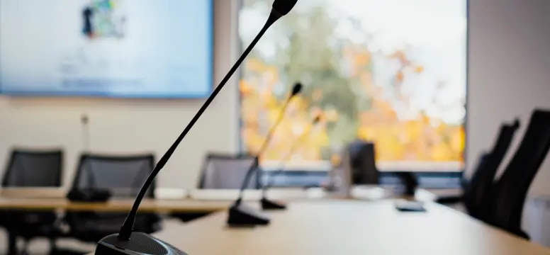 HayStCouncilChambers 4088