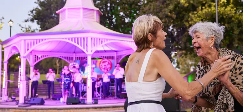 AVPH6644_SocoStudios_5